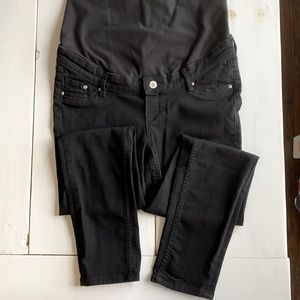 H&M MAMA black ankle skinny jeans